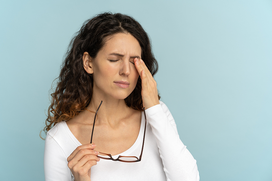 5 Fibromyalgia Eye Problems You Should Know About